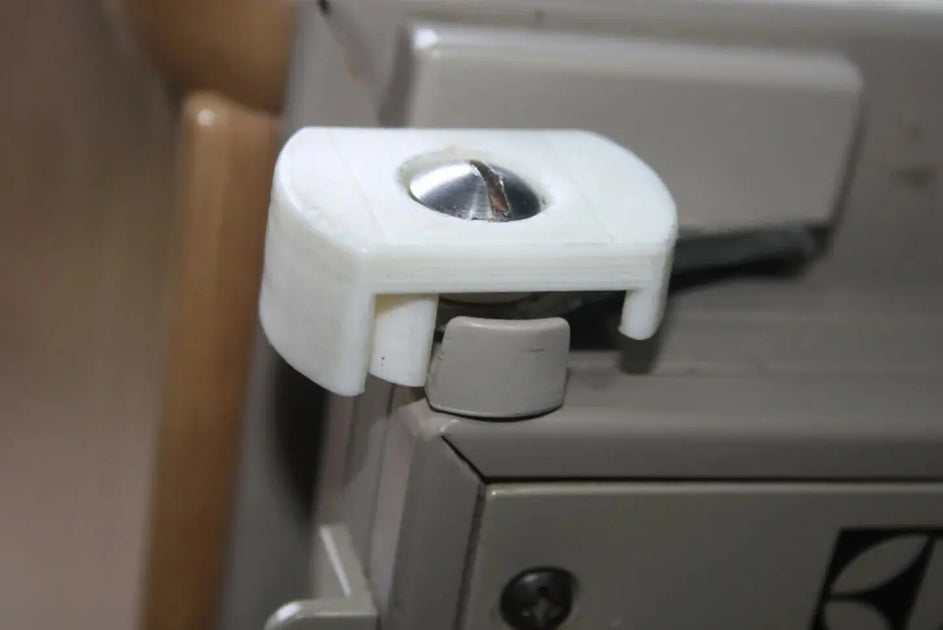 Electrolux Dometic 3-Way Lock Caravan Fridge Door Latch RM2310 RM2401 ...